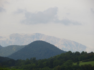 Schneeberg - Klosterwappen (left) and Kaisterstein (right)
