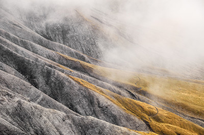 Entre deux mondes... Col de Vallonpierre, Ecrins. Entre deux mondes... Col de Vallonpierre, Ecrins.