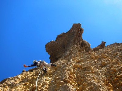 Sous le nez de Cyrano. Sous le nez de Cyrano.