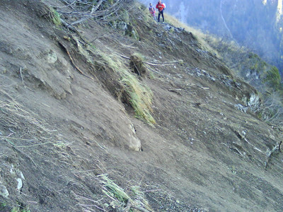Sentier recouvert suite à l'éboulement du 30.10.14