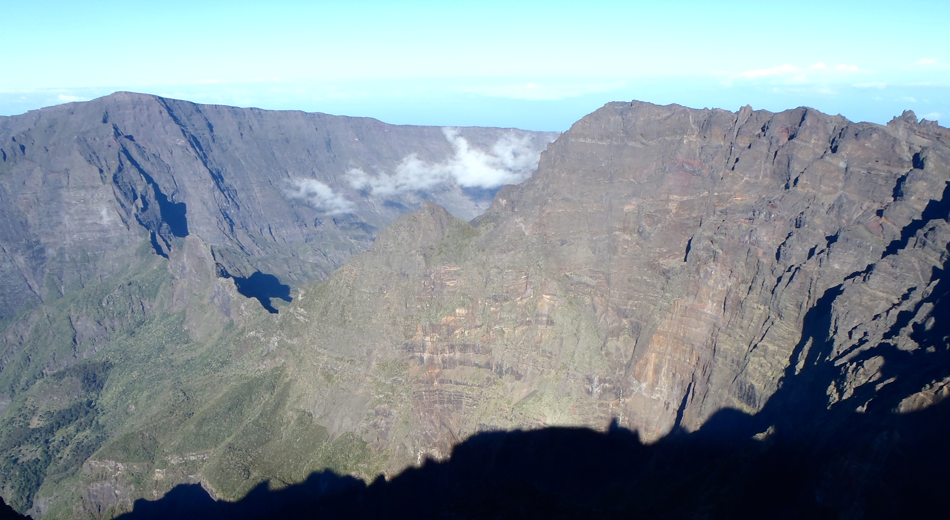 Piton des Neiges en boucle voie normale depuis Cilaos (le Bloc