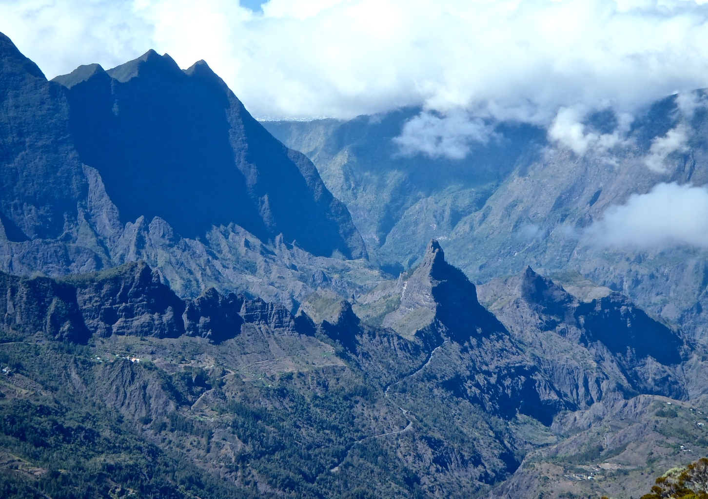 Piton des Neiges en boucle voie normale depuis Cilaos (le Bloc