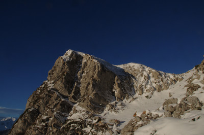 Un tour du soum de Leiz : le rocher et son petit couloir Un tour du soum de Leiz : le rocher et son petit couloir
