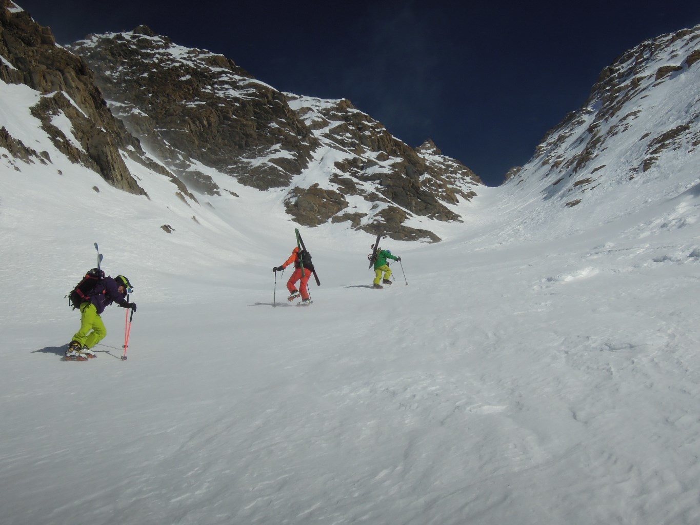  Couloir  W agreable  remonter au soleil et en neige dure 