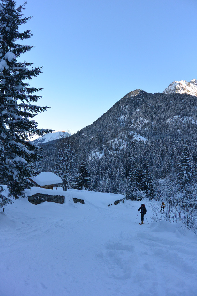 Col De La Fenêtre Depuis Notre Dame De La Gorge