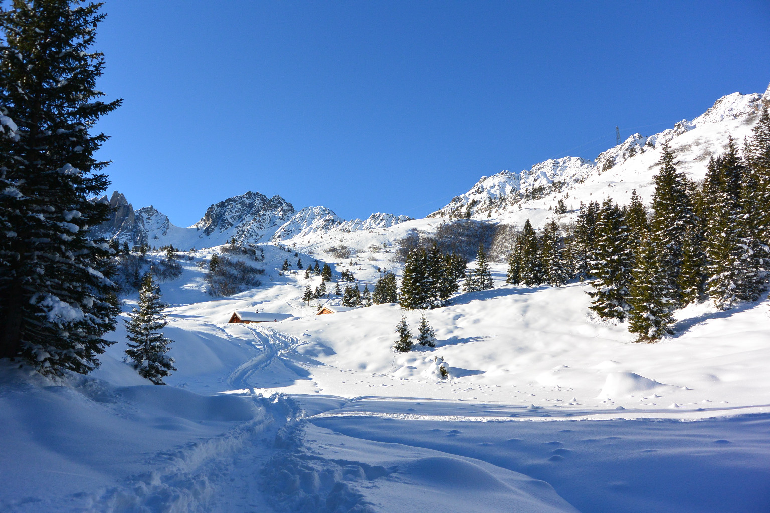 Col De La Fenêtre Depuis Notre Dame De La Gorge