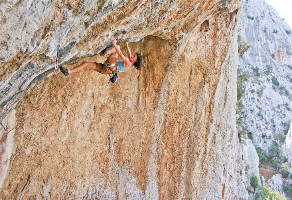 Caty Bardon dans Degna Mérita 8b