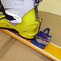 photo 4: réglage position fix AR/chaussure avec un foret de Ø4mm