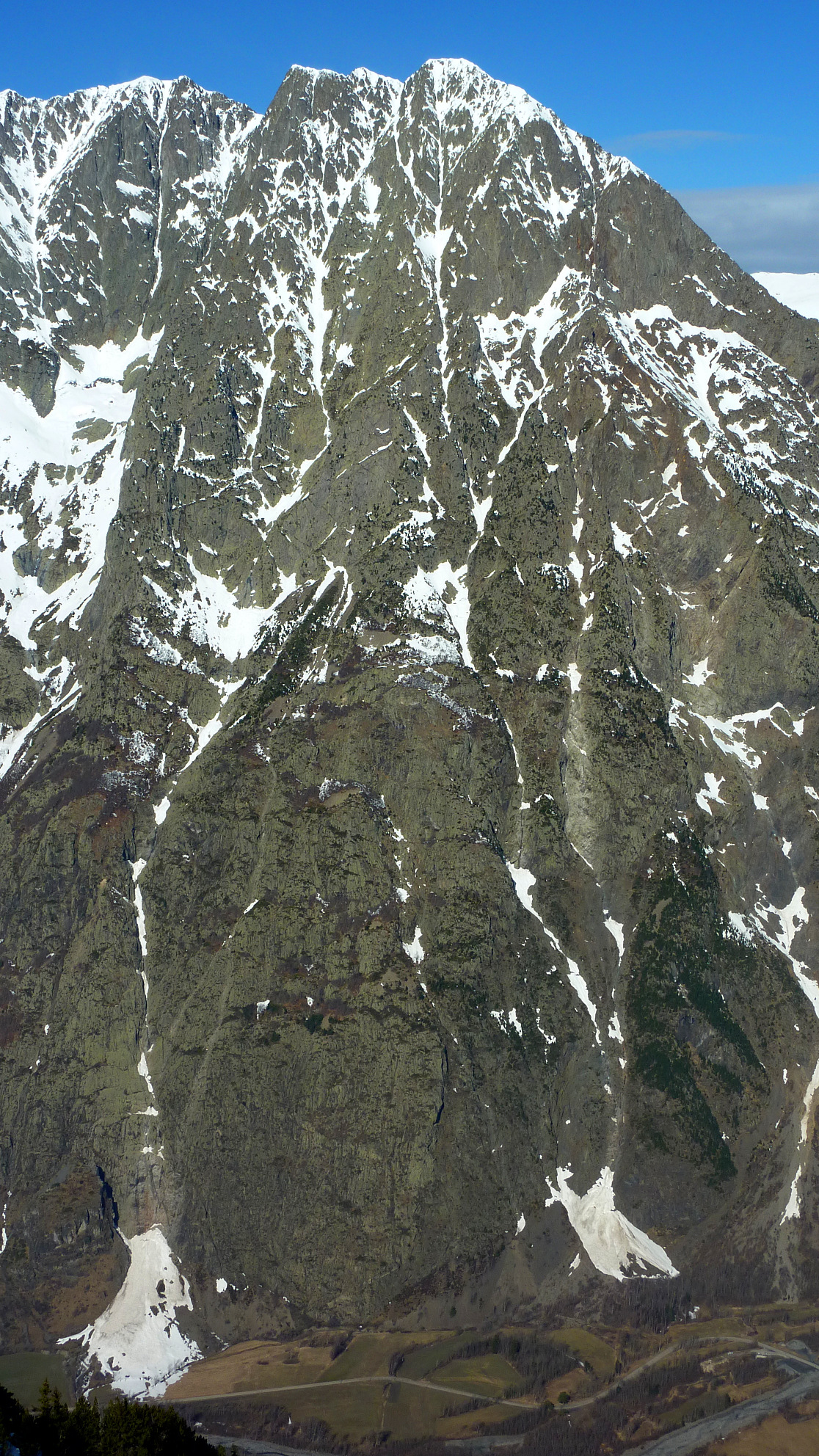 Cros de Quinchiol (et Dalle de Chantelouve)