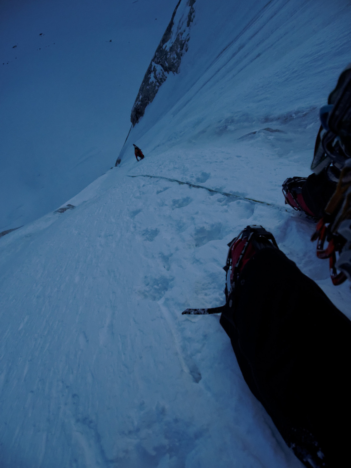 Vers les 3400m dans la pente médiane