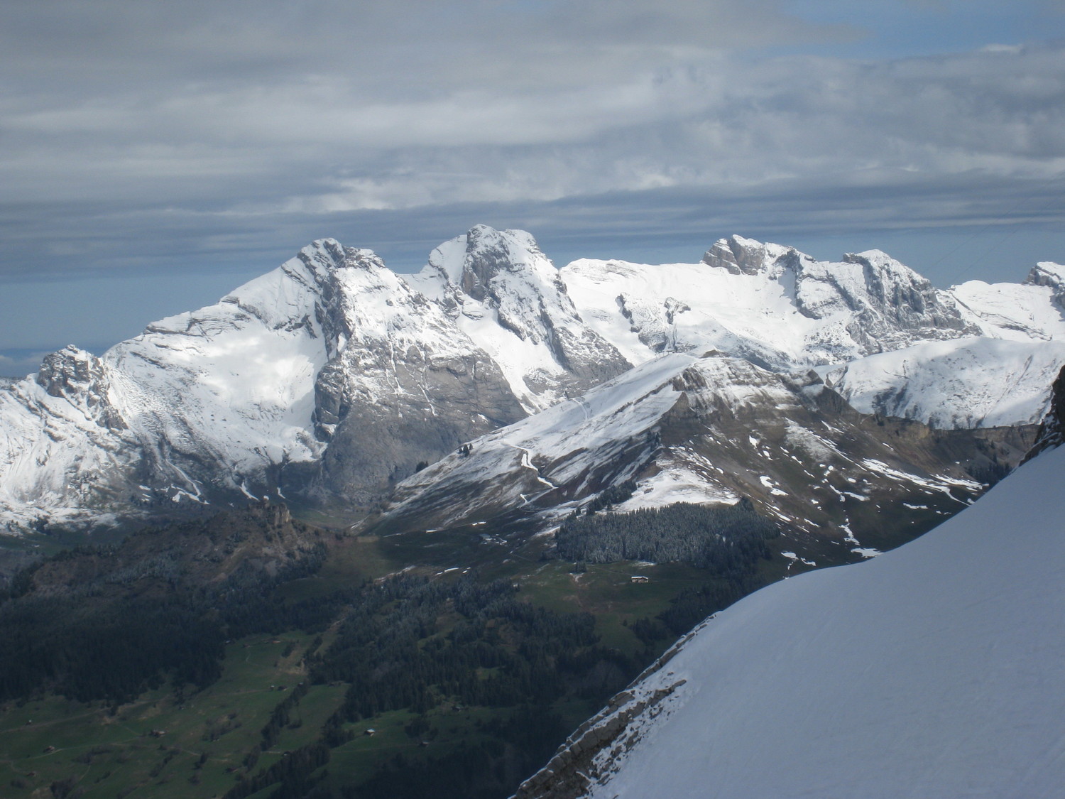 zoom vers les Bornes - gde Balmaz