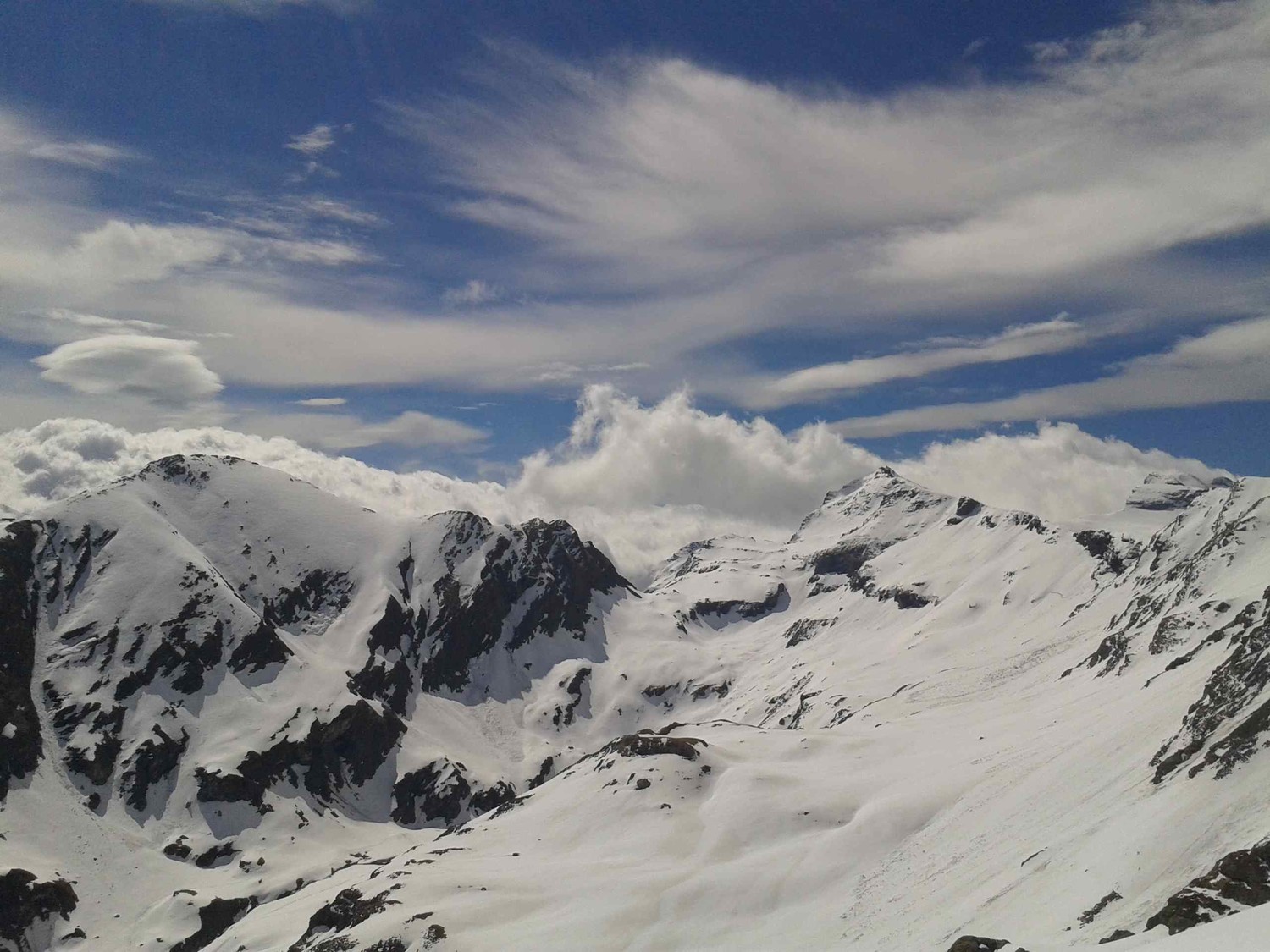 Bien chargé en neige - Pic de Piau - Chermentas - Géla