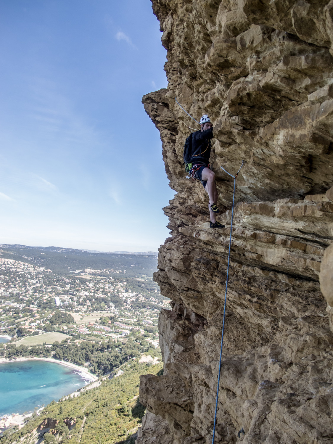 Mathias, L4. Cassis en fond.