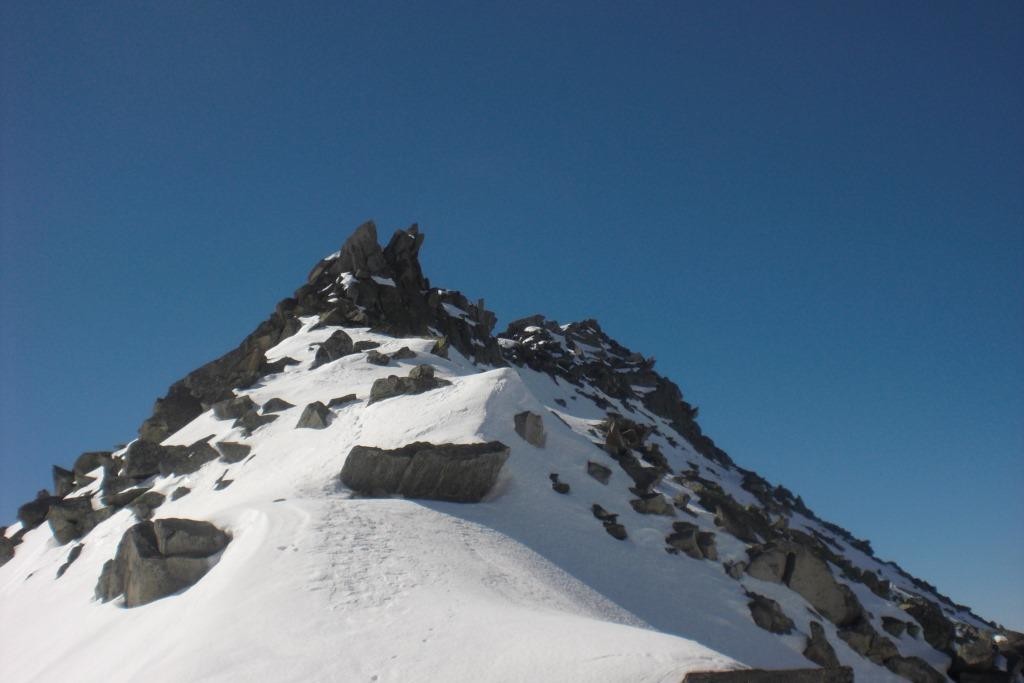 l'arête sommitale