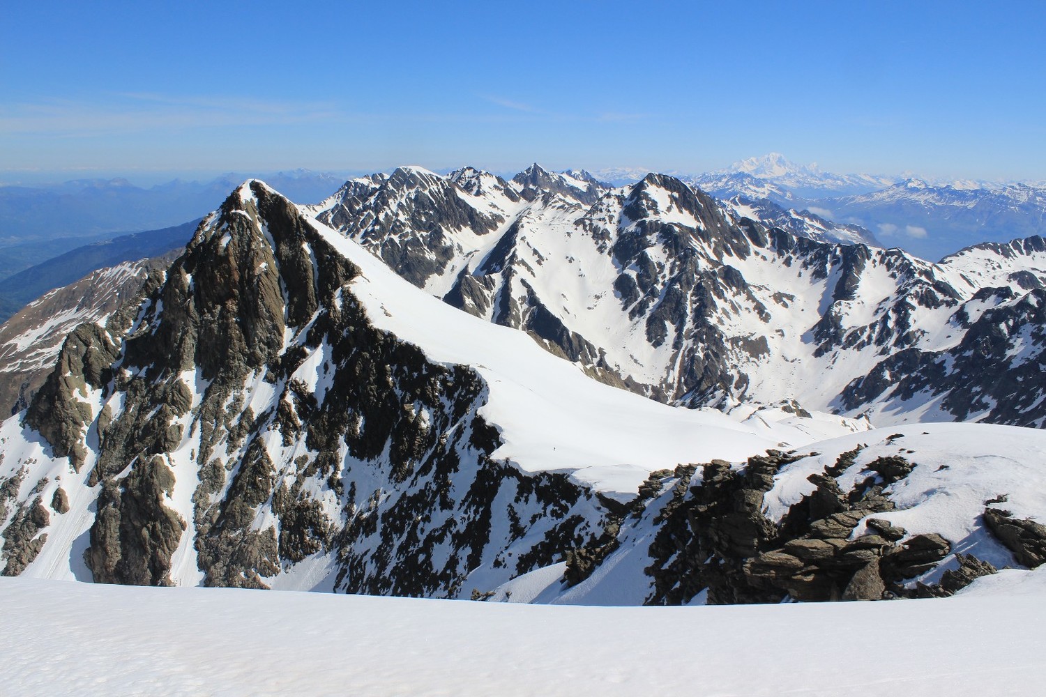 De Rocher Blanc, vers le NE et Rocher Badon
