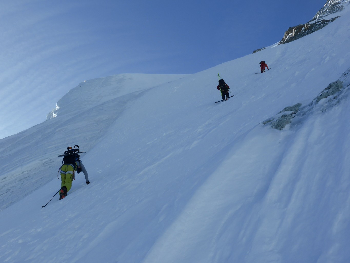 Progression rapide dans les pentes inférieures NW