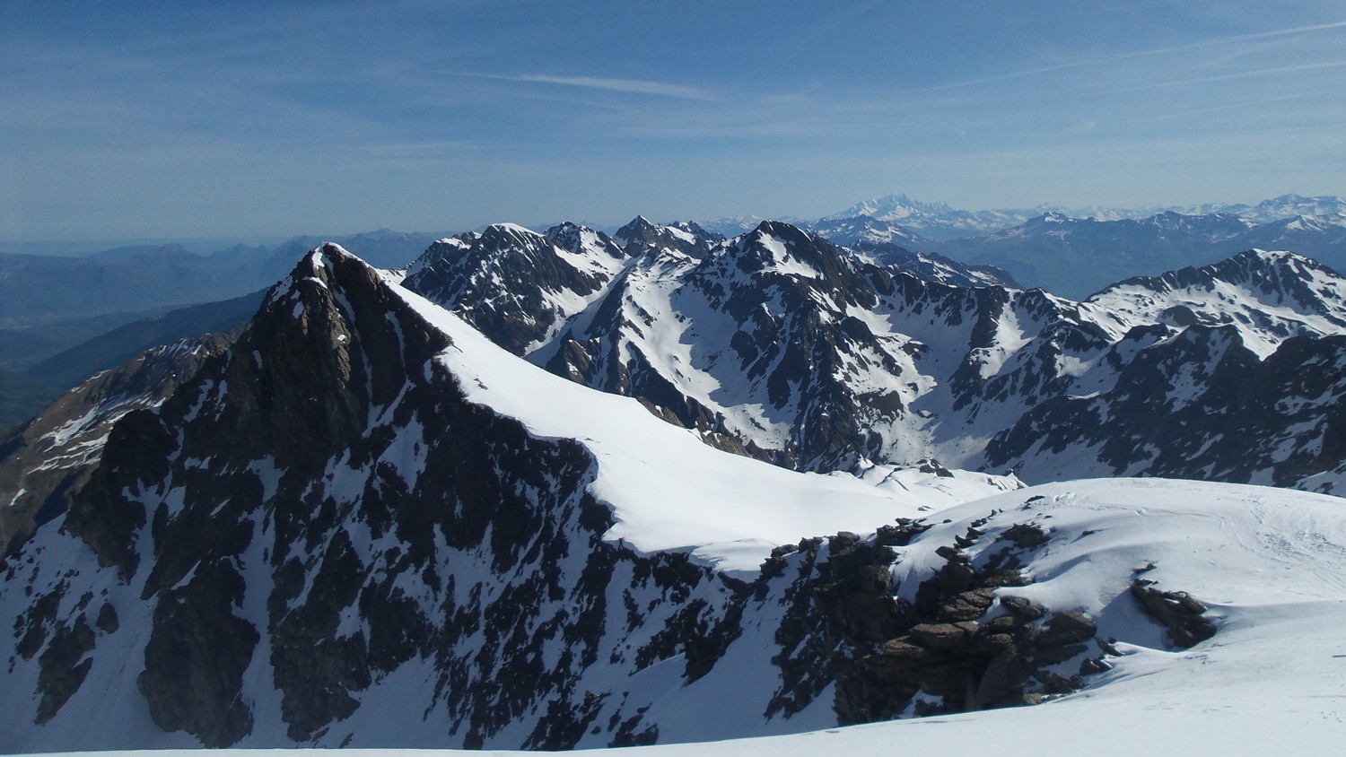 Depuis le sommet vue sur Rocher Badon