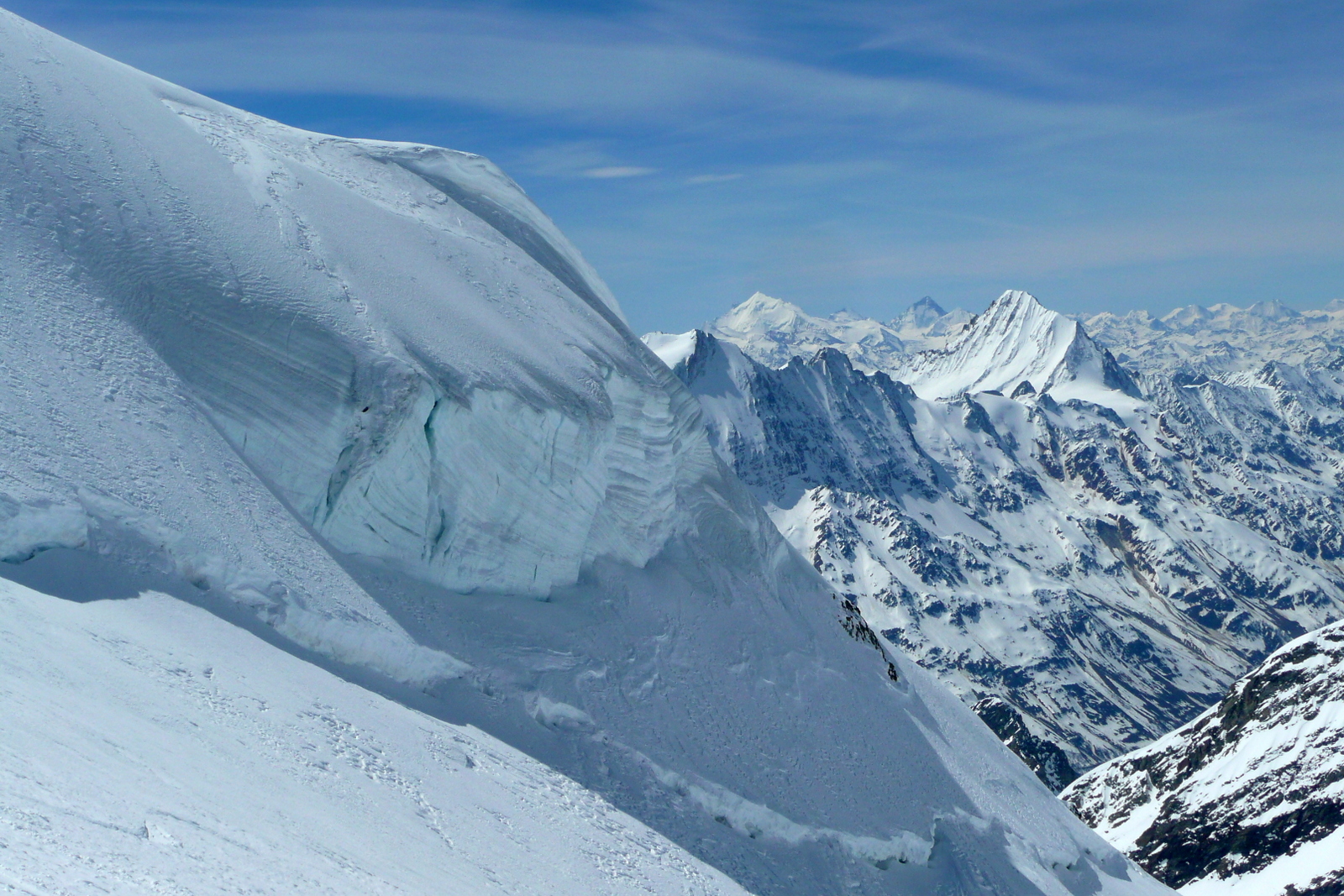 Äbeni Flue - Ebnefluh : dall’Hollandiahütte - Mittaghorn e discesa dal ...