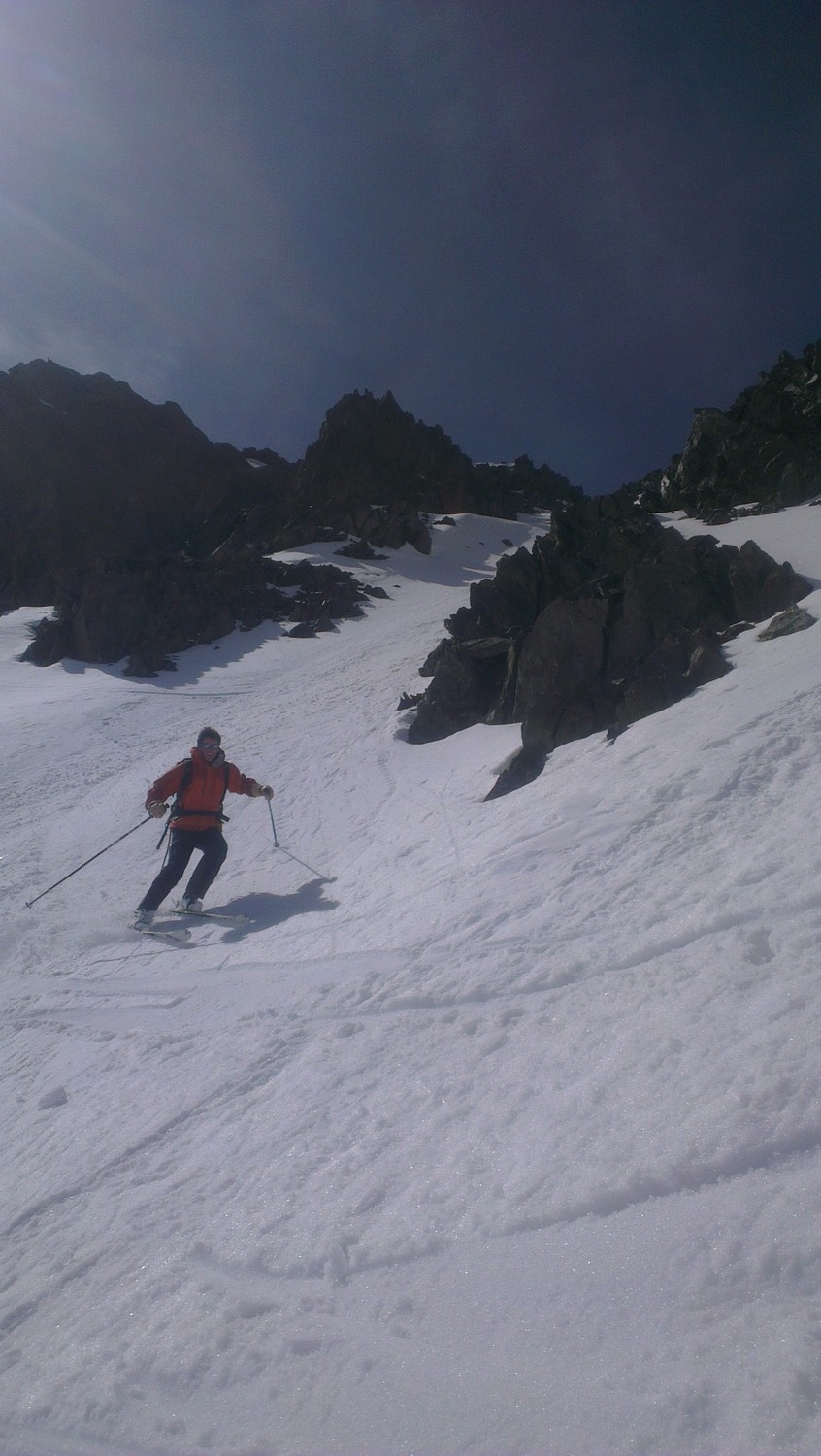 Au pied du couloir NE de l'Aiguille Noire : la Banane !