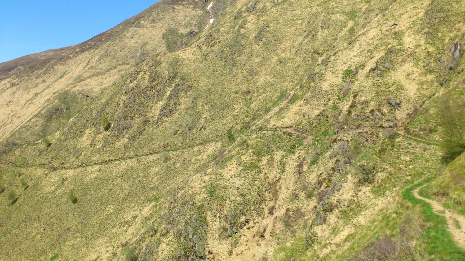 traversata sotto il gazzirola