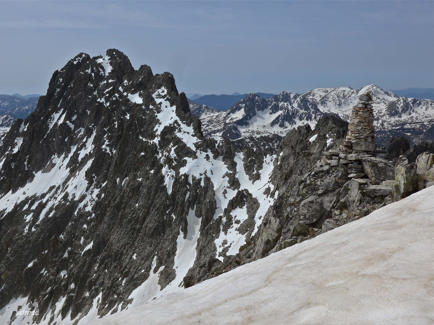 Le Caïrn de Margiole avec Giegn.