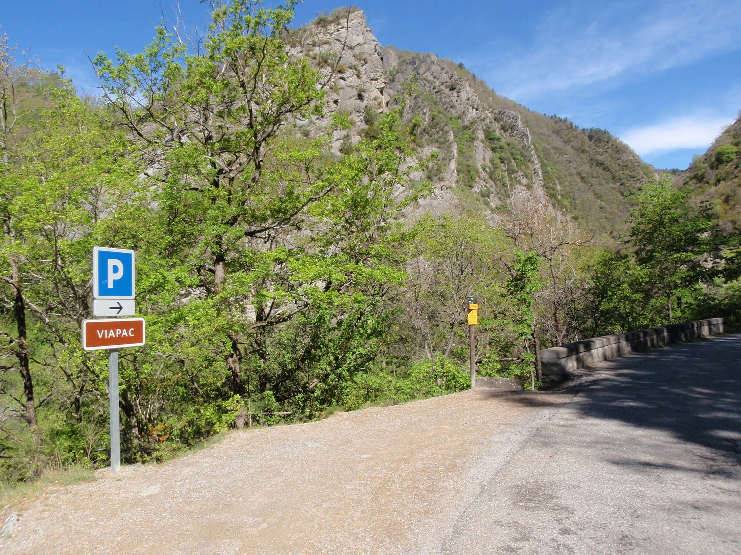 Parking de la Passerelle du Bés