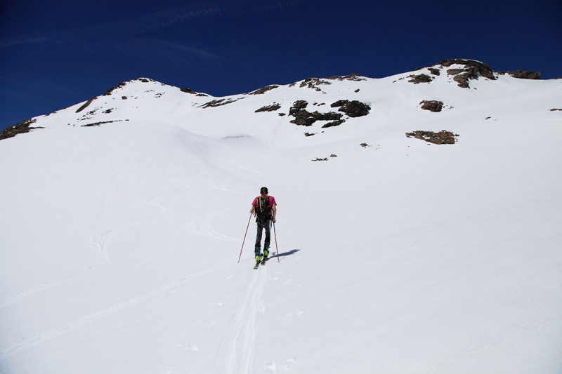 Verso la cima di val Loga