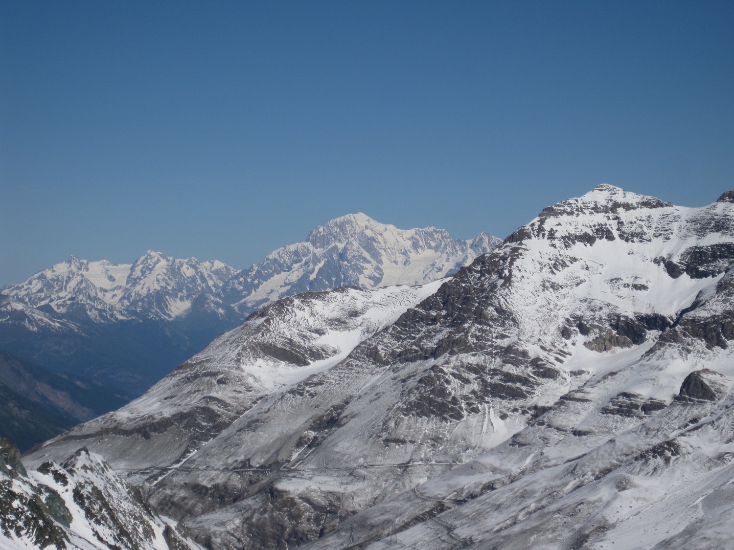 Monte Bianco e spolverata di meta' Maggio
