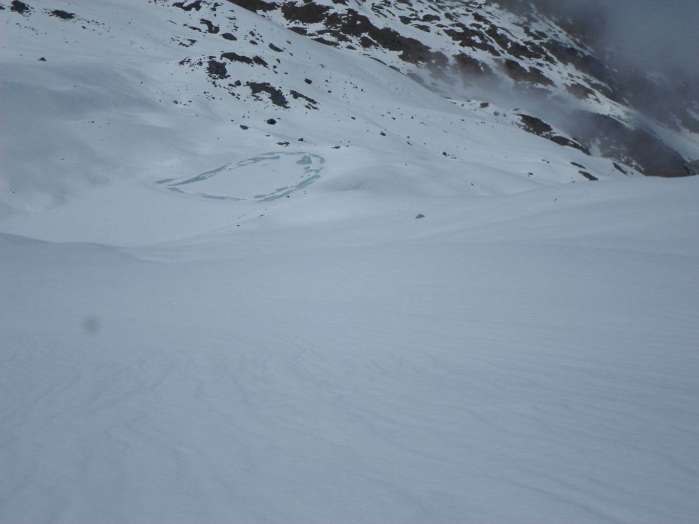 Pendii fantastici da quota 2800 scendendo dal Petit Combin.