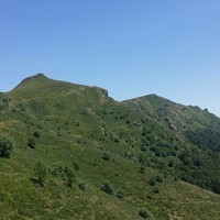Téton de Vénus et au loin les Roches de Vassivière