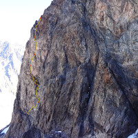 Topo de L'éloge de la fuite, photo prise depuis l'arête Ouest du Pic Sans Nom (B. Védrines)