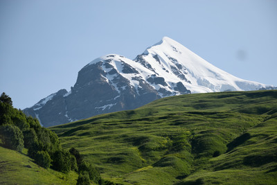 Tetnuld (4900m), le "Mont Blanc des dames" version géorgienne...