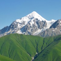Tetnuld (4900m) vu de la crête du Chubedishi
