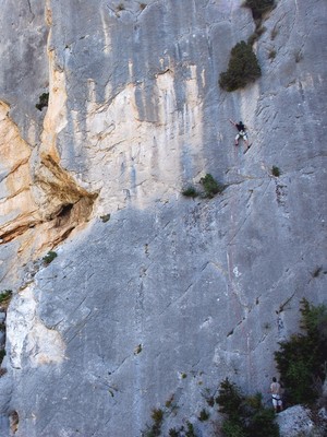 PP dans le crux de "Mat", 7a