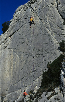 Méli dans "Sulmona", 6a+ sur la vire de "La cerise"
