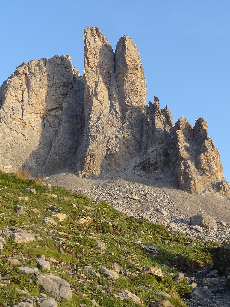 Petite Aiguille d'Ansabère : Face S - Voie Montaner - Vicente ...