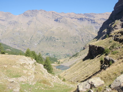 lac du Fangeas,vu du sentier du Col de Terres Blanches lac du Fangeas,vu du sentier du Col de Terres Blanches