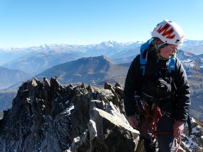 sur l'arête du grand pic de la lauzière
