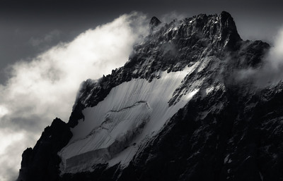 Ailefroide et son glacier suspendu