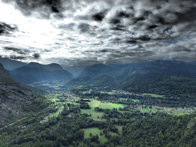 Vue depuis le rocher de Calamès - Ariège-Pyrénées