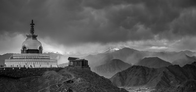 Shanti Stupa à Leh
