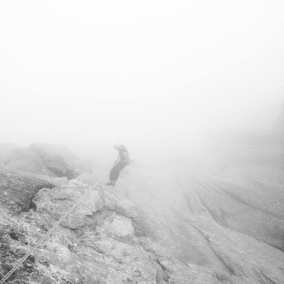 Rappel dans la brume