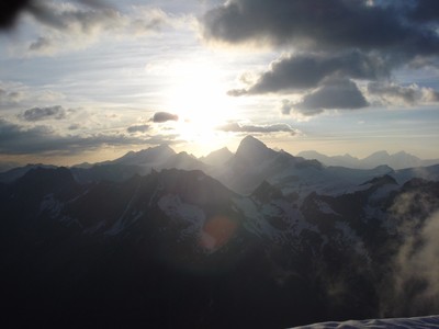 lever de soleil sur la Dent Blanche