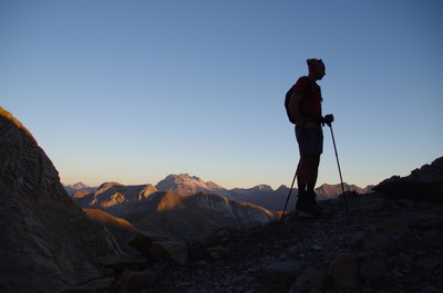 Le maître des Pyrénées veille. Euh... lequel?
