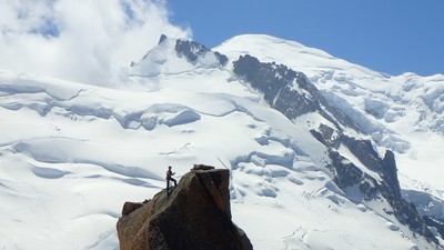 Aiguille du Midi - Traversée de l'arête des Cosmiques