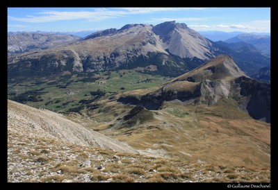 Le Plateau de Bure au loin
