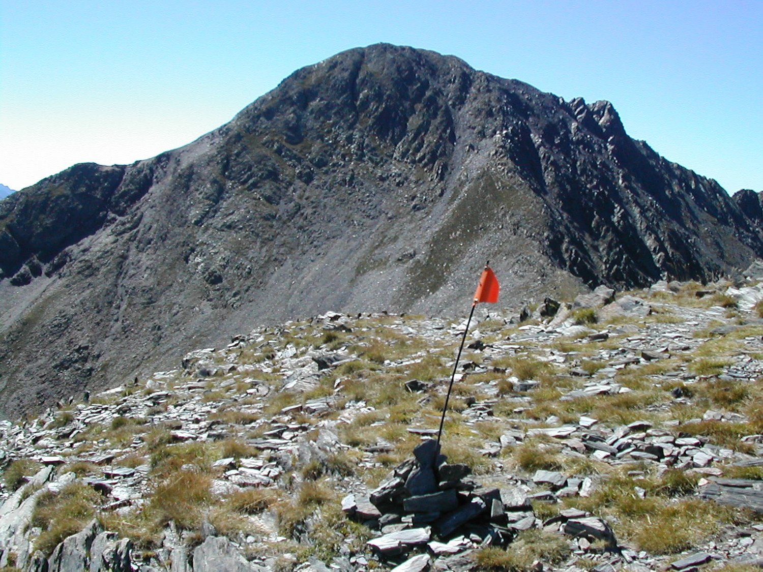 Sommet petit Péric, vu sur Grand Péric