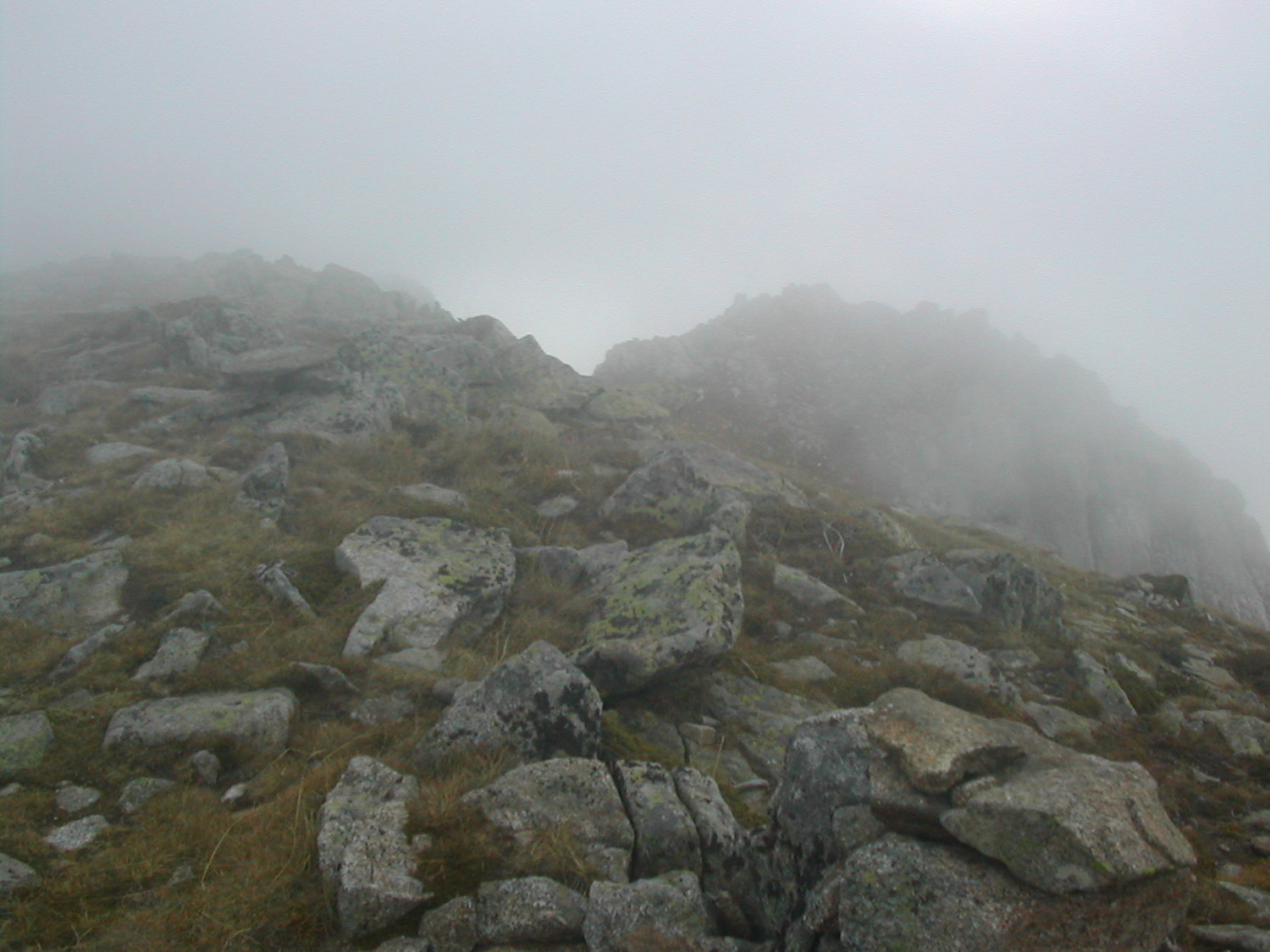 Au sommet, brouillard....
