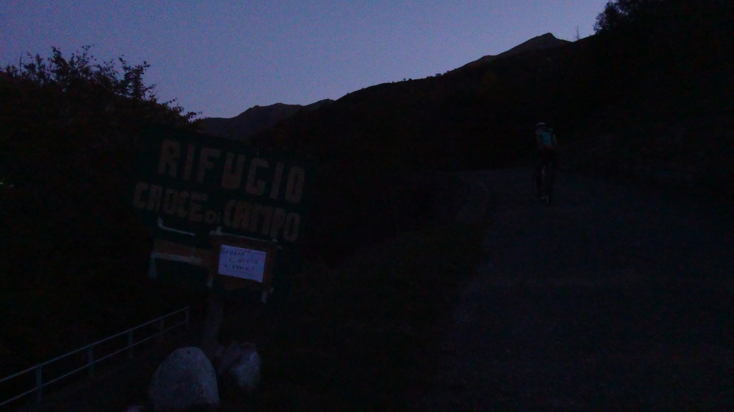 Si prende per qs. strada