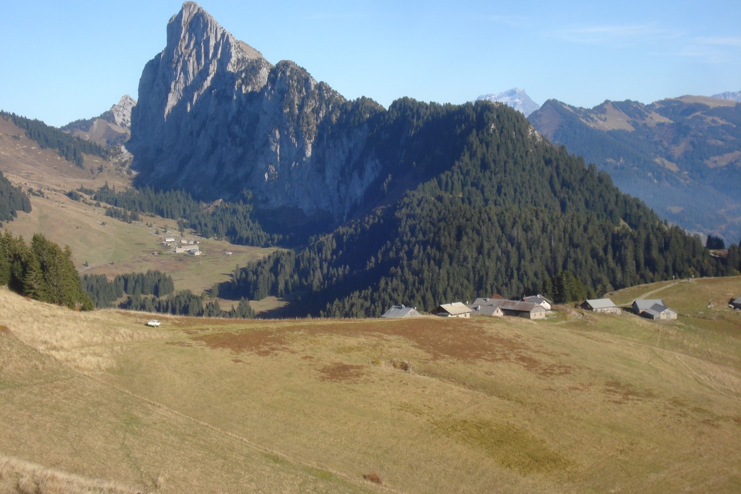 Mont Chauffé et chalets d'Autigny